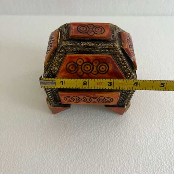 Antique Moroccan Metal Snd Bone Trinket / Jewelry Box - Picture 4 of 6